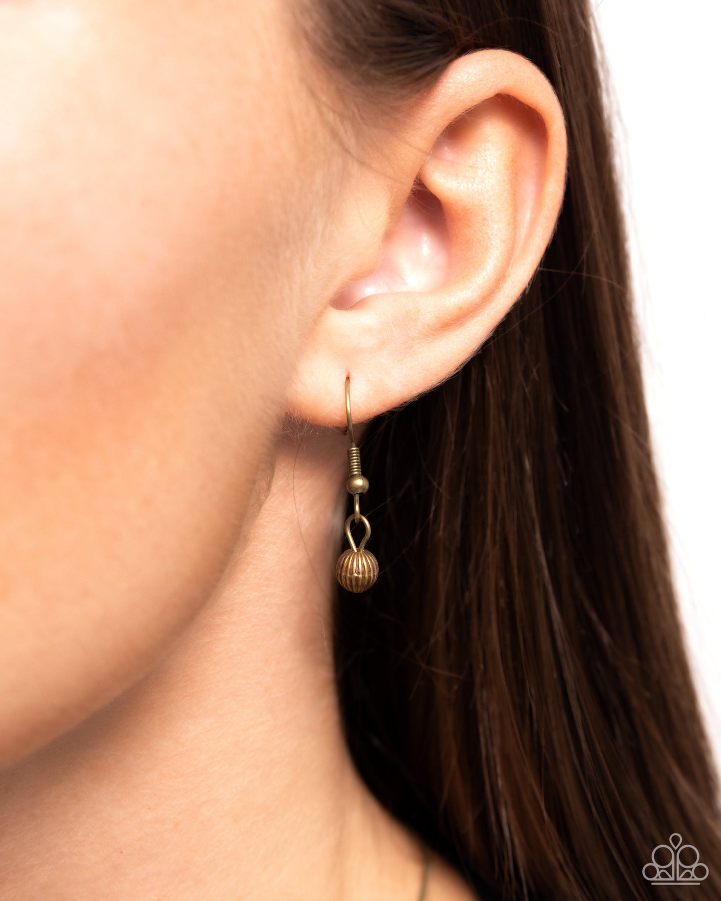 Seashell Simplicity - Brass  | Luxe Gewelz By Nikesha